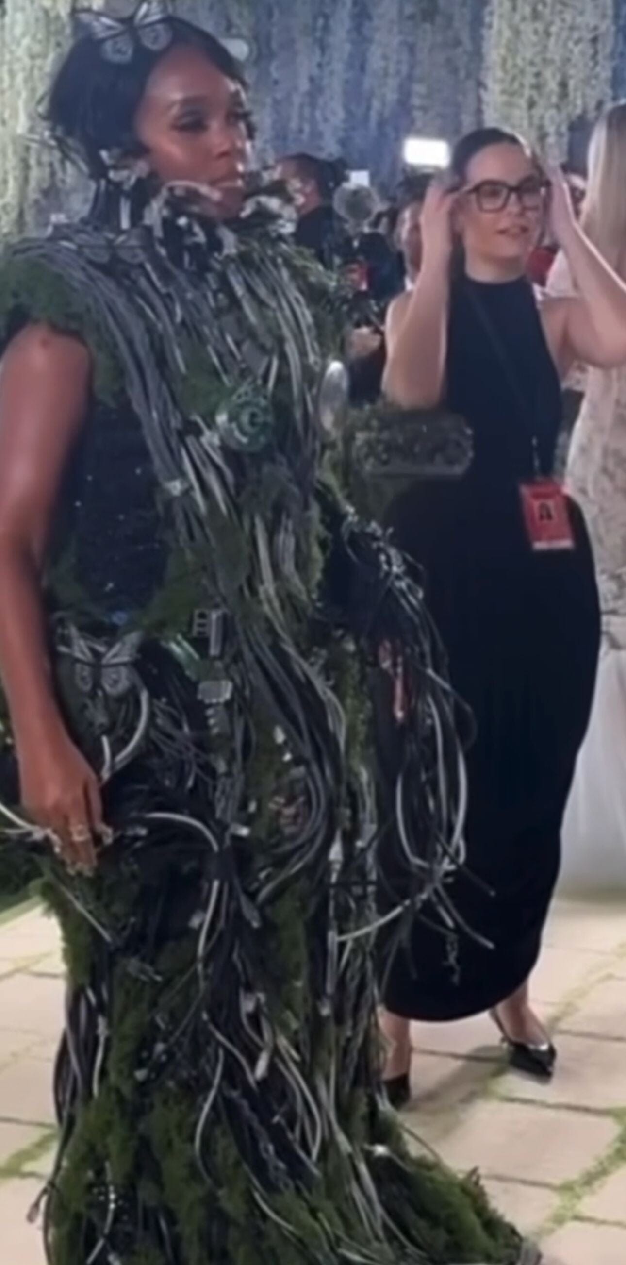MET GALA 2026: Janelle Monáe carries Blumera Ruthenium Sculptural Metal Clutch