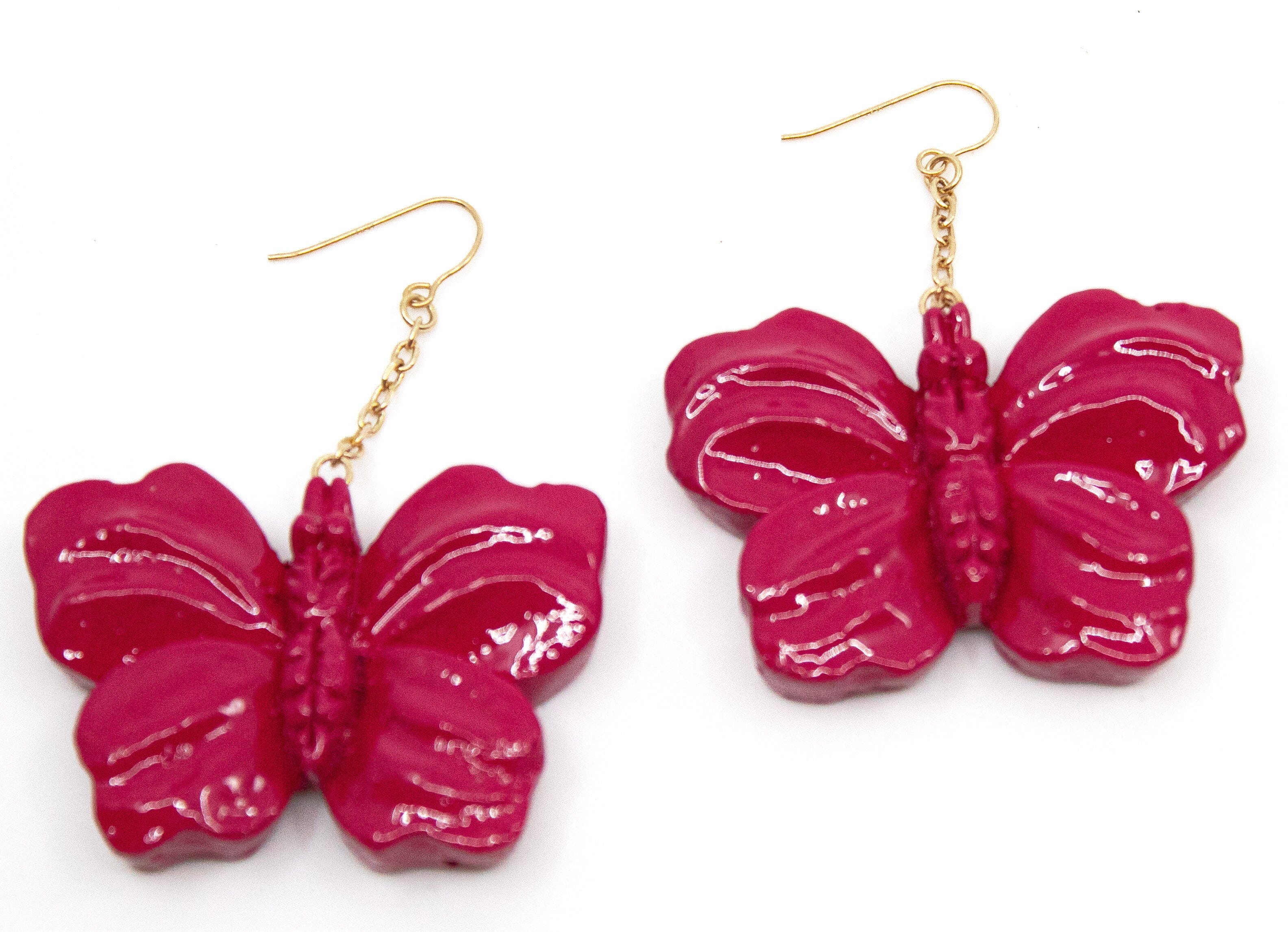 Hand-Carved Magenta Lacquered Wood Earring Rings Blumera