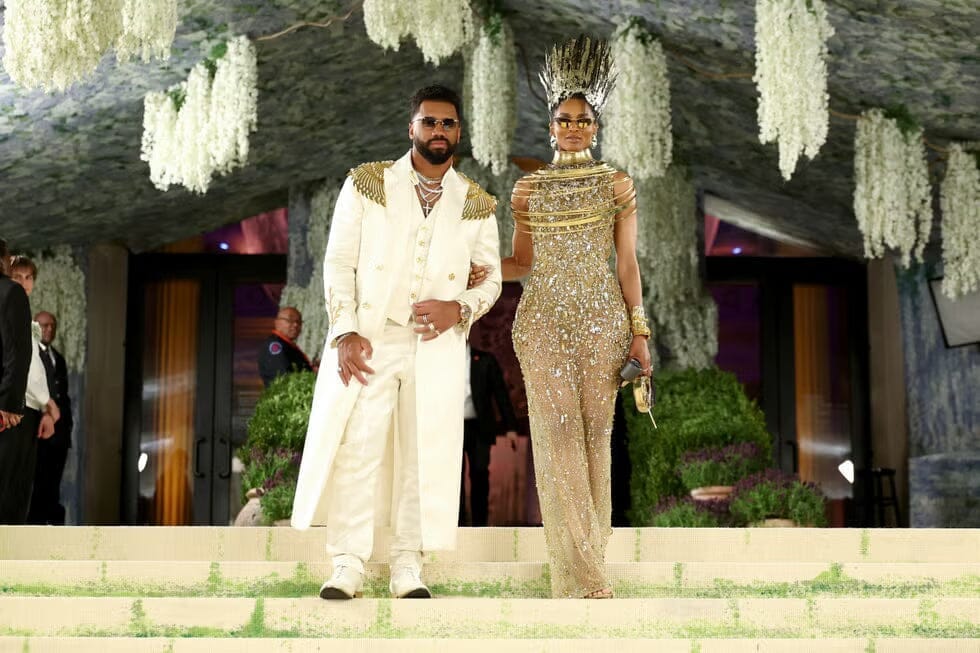 MET GALA 2026: CIARA carries BLUMERA Brass Simurgh and Hummingbirds Mini U Horseshoe