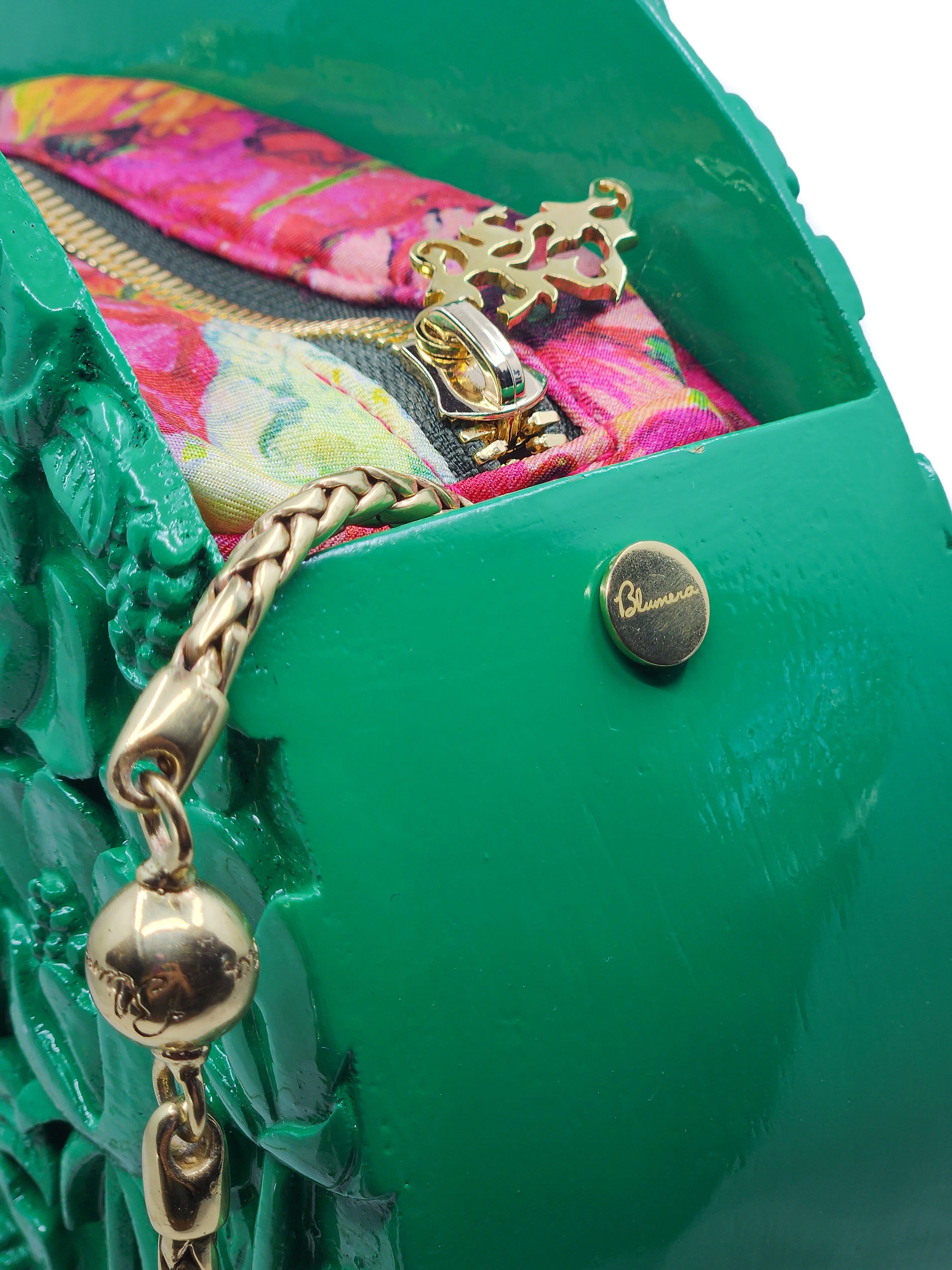 Poppies Large Flat Circle in Lacquered Green Blumera 