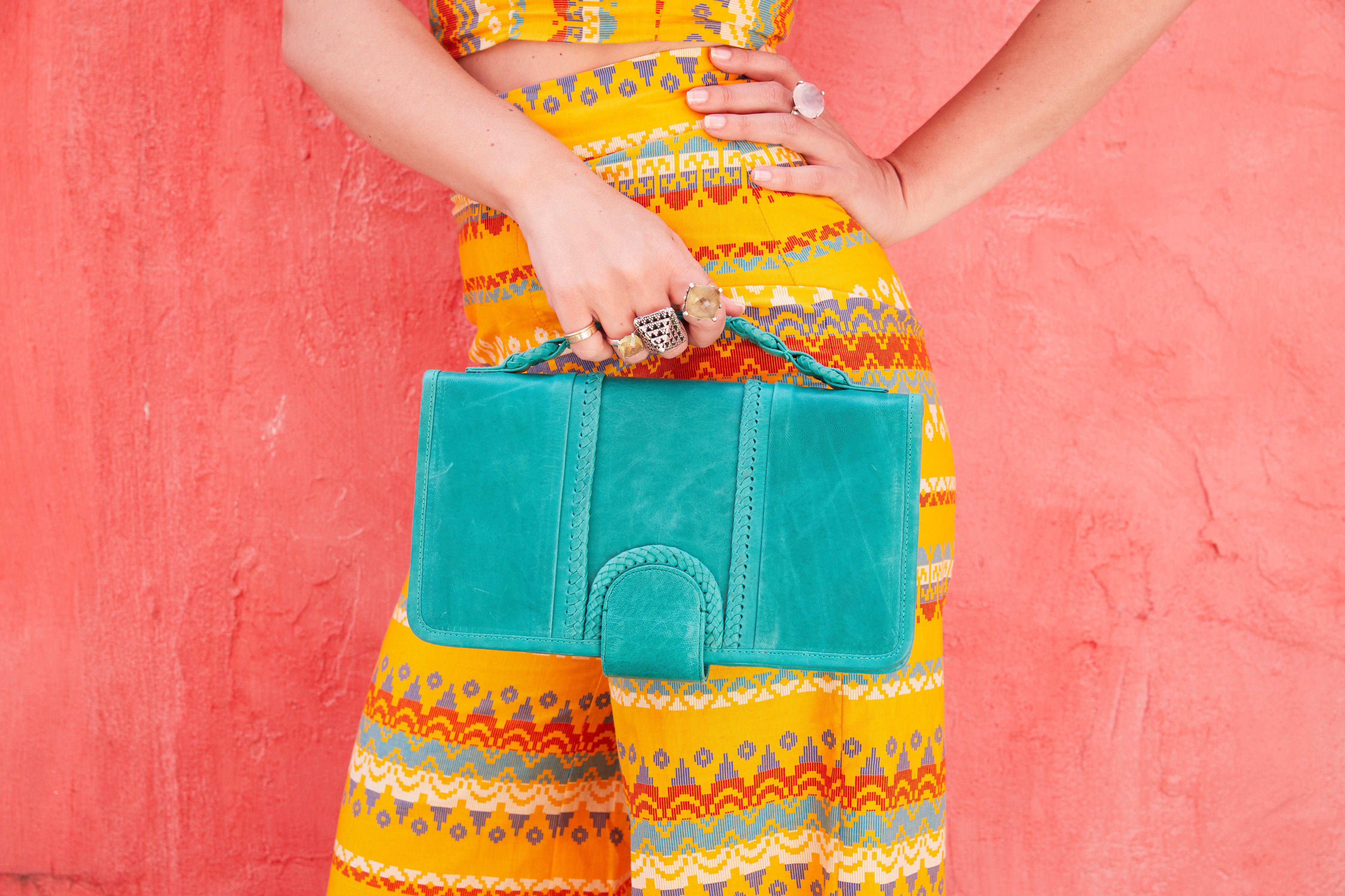 Manija Braided Classic Clutch - Blumera