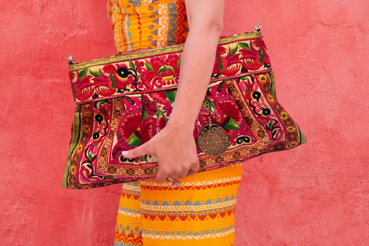 Nadine Oversized Clutch with optional shoulder strap Clutch Blumera Safari Red 