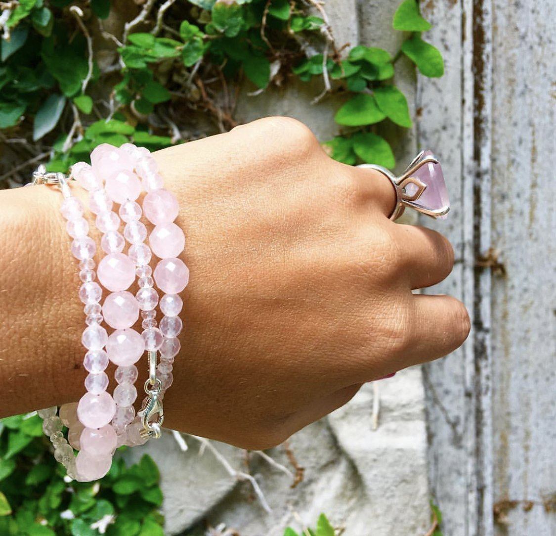Rose Quartz Flower Petal Ring - Blumera