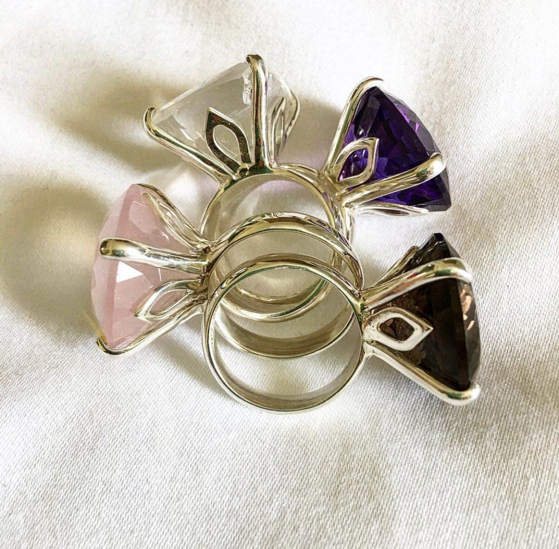 Rose Quartz Flower Petal Ring - Blumera